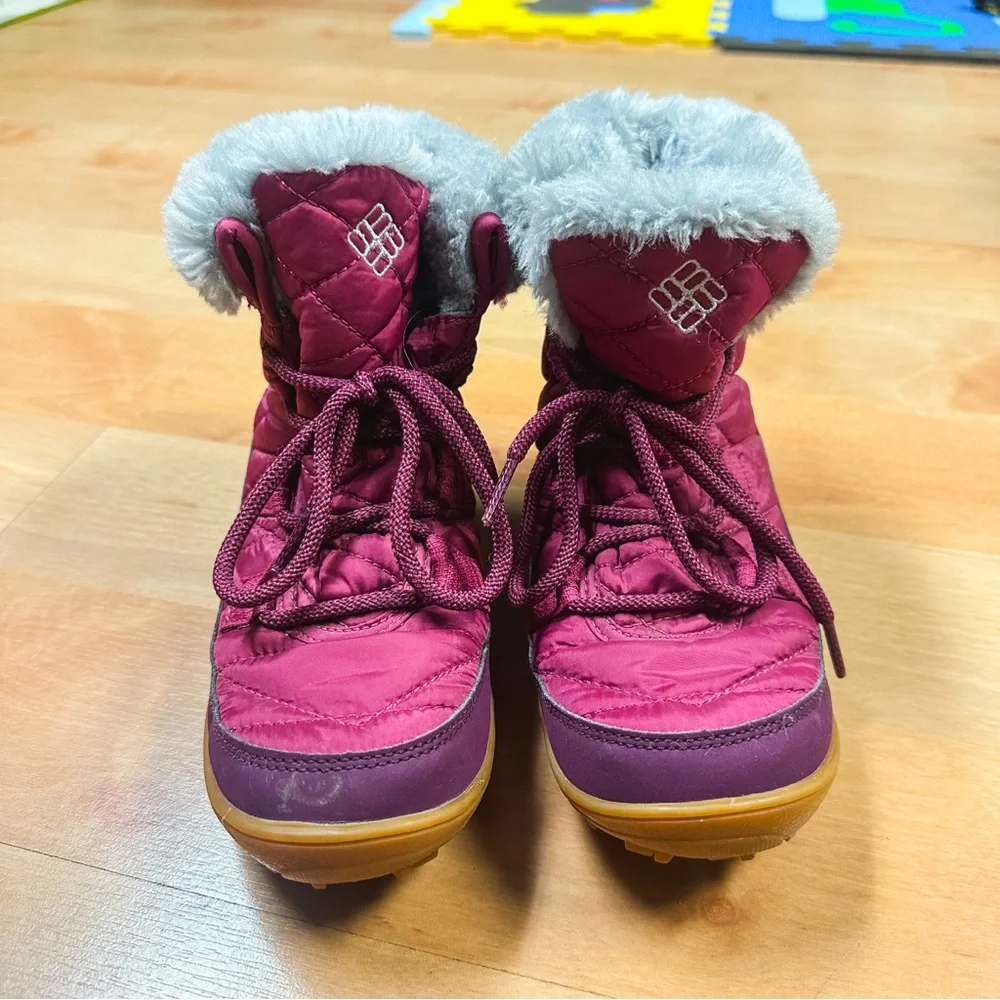Columbia Raspberry Pink Minx Shorty Omni-Heat Waterproof Boot Girls Size 2